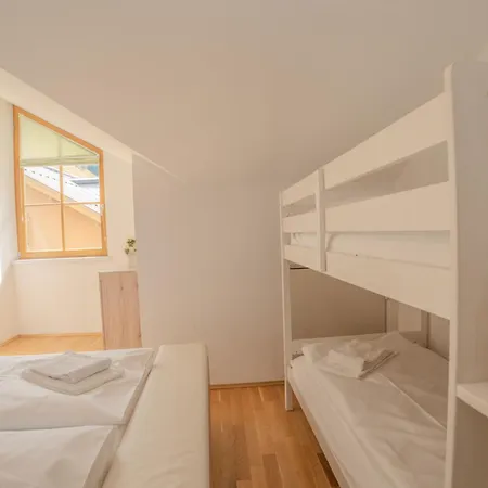 Schoenblick - Daniela 7 By Interhome *